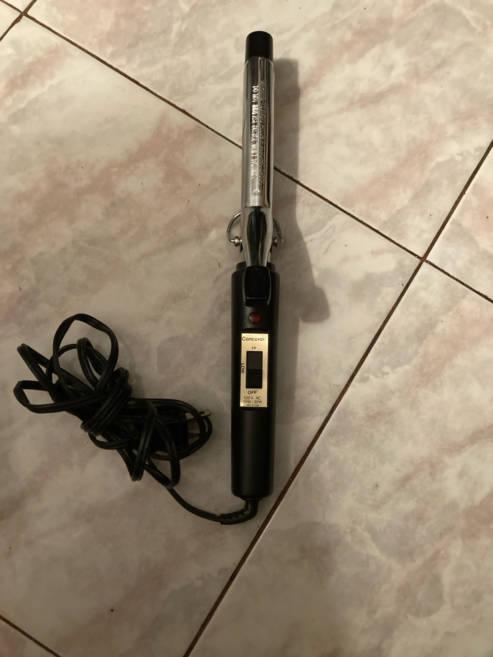Vintage Concorde Black Curling Iron - Classic 3/4 inch Styling Wand